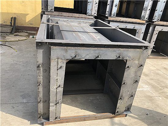 泄水槽模具 泄水槽模具